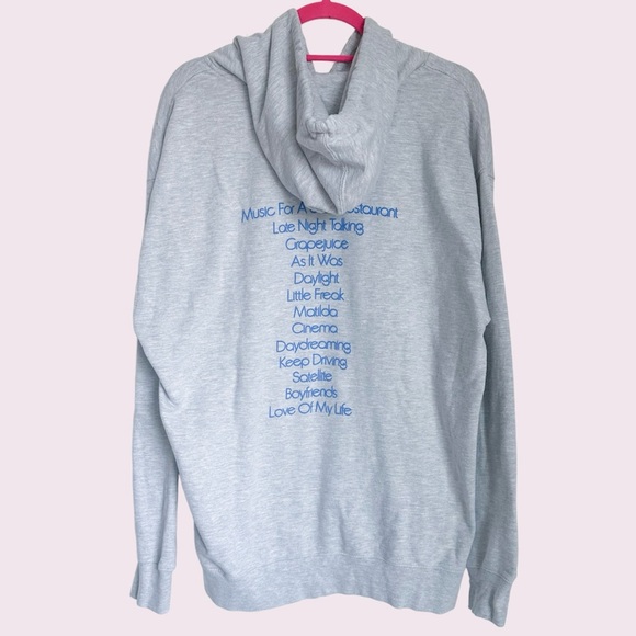 Harry’s house track list hoodie - Picture 2 of 5